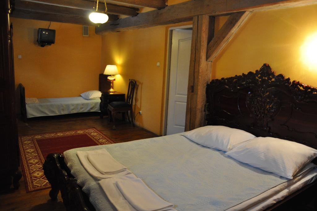 Ostoya Inn & Granary Jasionka Rum bild