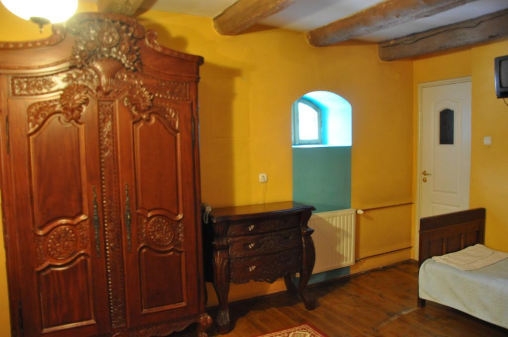 Ostoya Inn & Granary Jasionka Rum bild