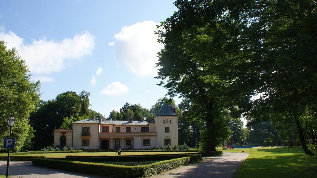 Ostoya Inn & Granary Jasionka Exteriör bild